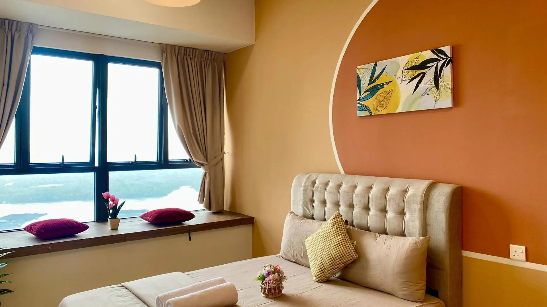淡雅柔和海景套房四卧四卫12-16人适合家庭入住 金海湾danga Bay Johor Bahru